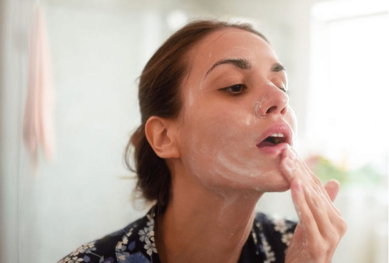 Top 10 Best Natural and Organic Face Cleansers