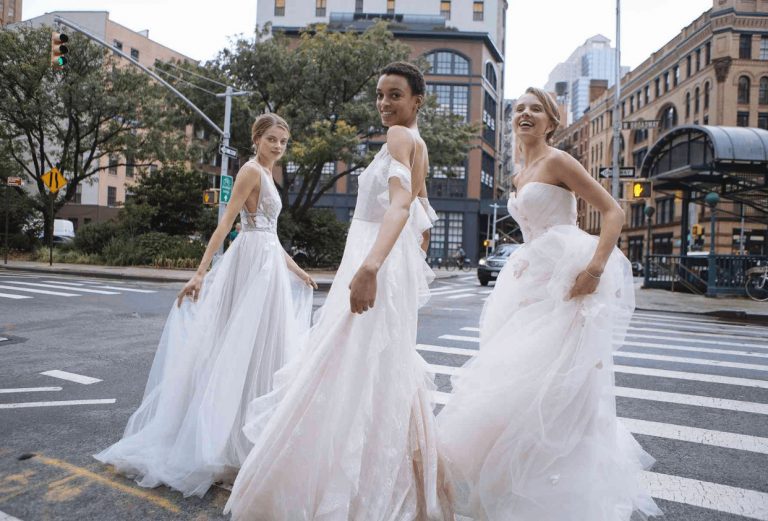 How to Choose a Stunning Wedding Dress