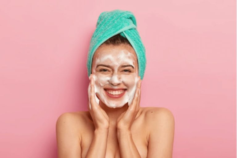 Choosing Your Face Cleanser: What You Should Look for in a Face Wash
