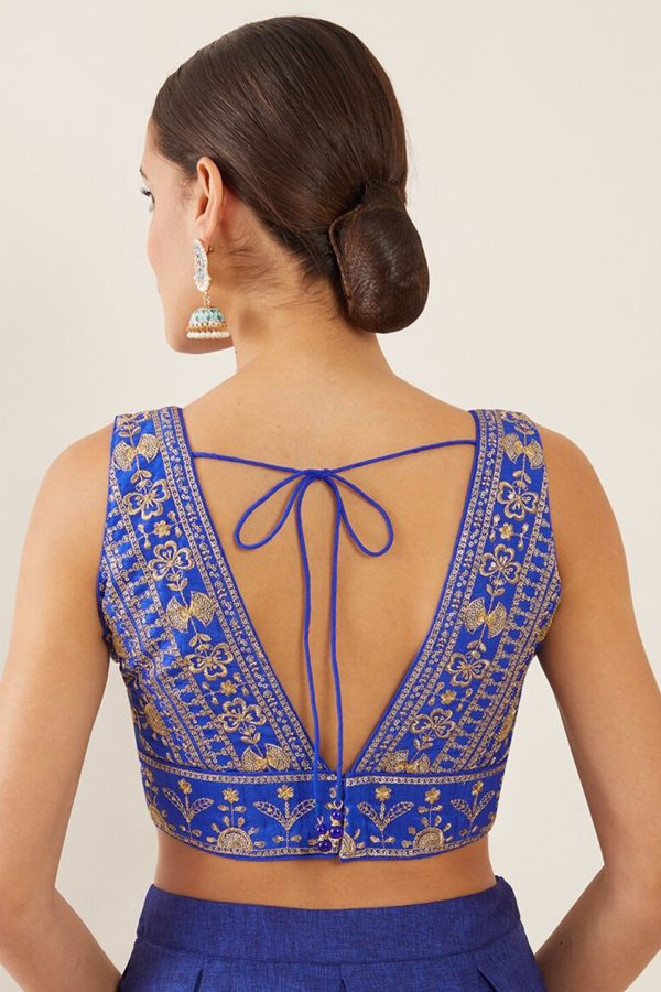 Embroidered Sleeveless Blouse with V Neckline Back designs